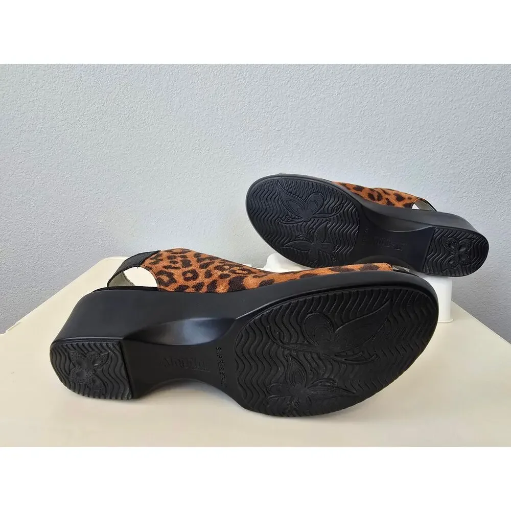 Alegria Leopard Print Slingback Wedge Comfort Sandals Womens 9.5 Slip Resistant